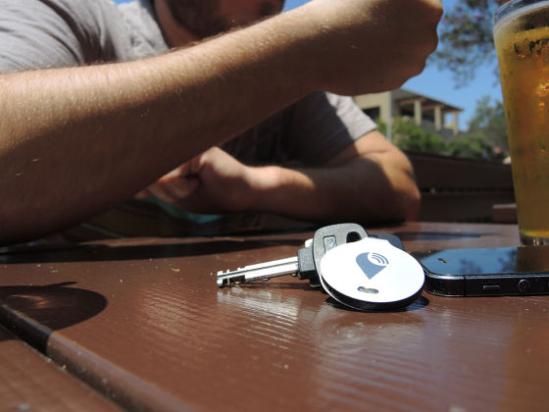 TrackR Bravo智能定位器